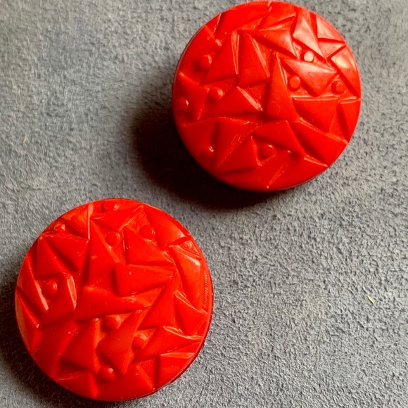 Rare 1960's Early Red Plastic Clip On Earrings - Picture 1 of 5